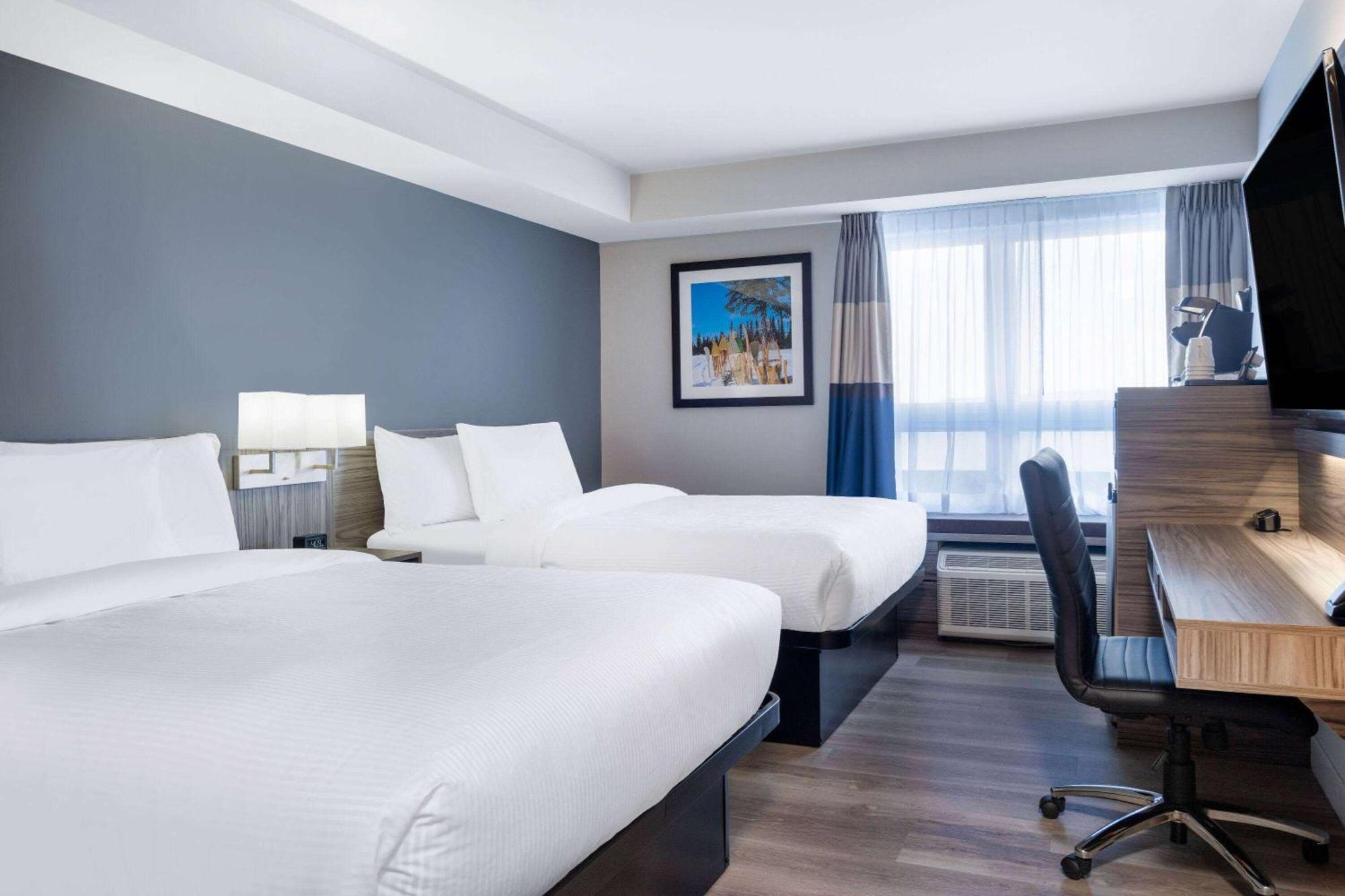 Microtel Inn & Suites By Wyndham Kanata Ottawa West Екстер'єр фото