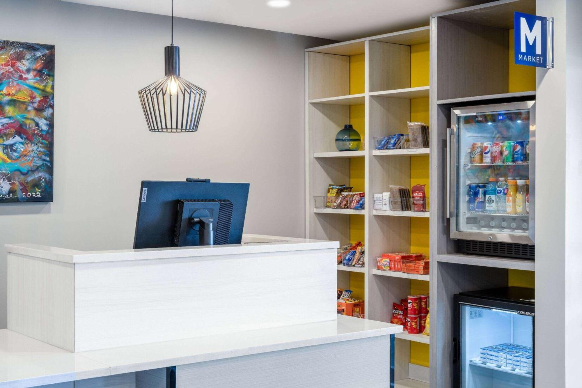 Microtel Inn & Suites By Wyndham Kanata Ottawa West Екстер'єр фото