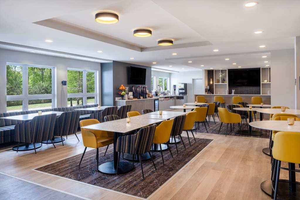 Microtel Inn & Suites By Wyndham Kanata Ottawa West Зручності фото
